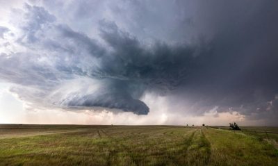 Україну накриває новий потужний циклон: будуть сильні дощі, вітер і холод