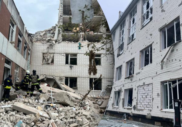 10 загиблих та понад 20 постраждалих: Зеленський відреагував на удар по Чернігову