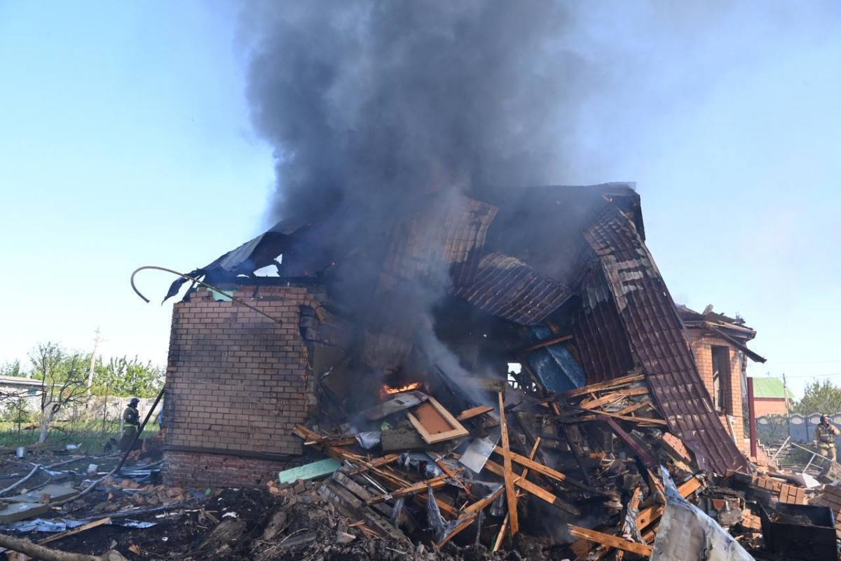 Россияне ударили своим ФАБом по домам в Белгороде