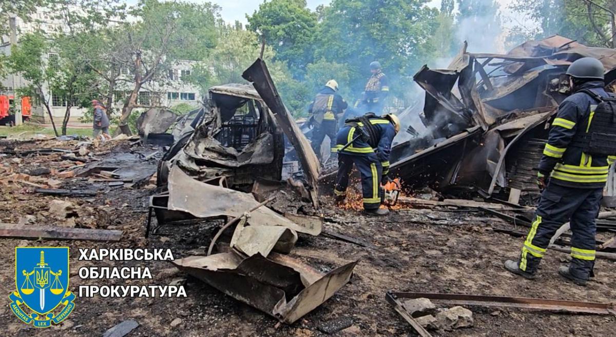 Авіаудар по багатоповерховому житловому будинку в Харкові 14 травня 