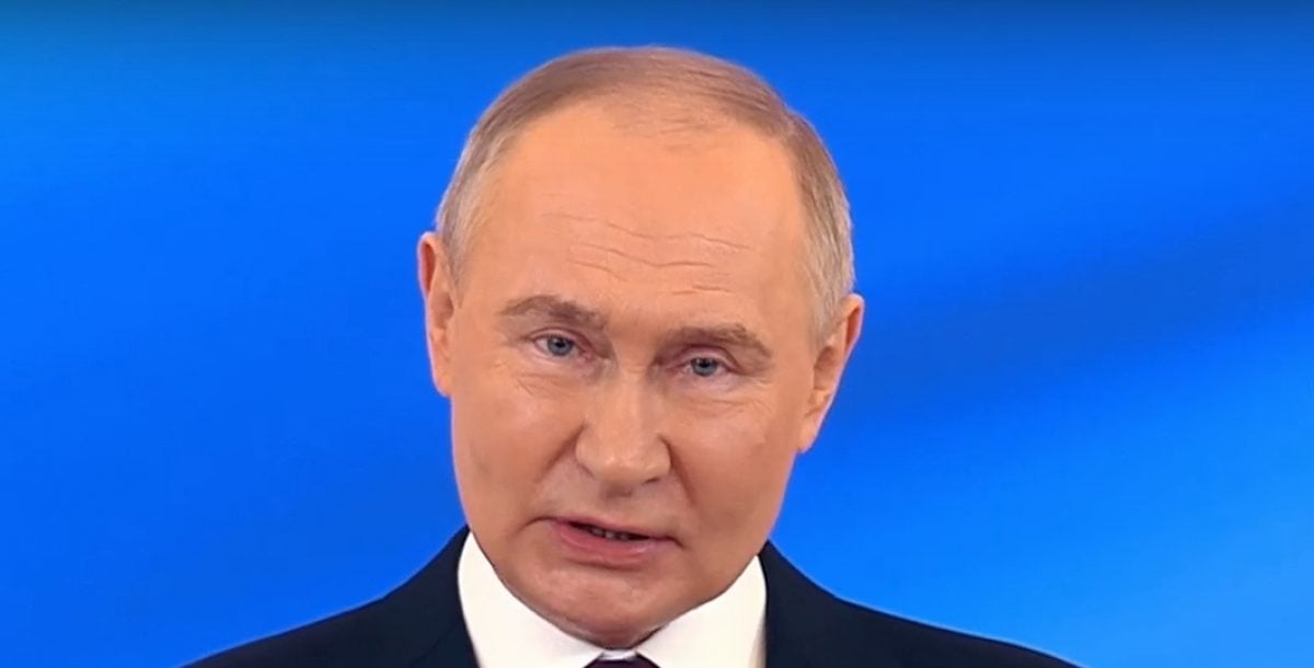 Со стрельбой и бойкотом дипломатов: в Москве провели "инаугурацию" Путина