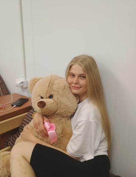 Мар'яна Чечелюк зустрілася з мамою після 2-річного полону Мар'яна Чечелюк зустрілася з мамою після 2-річного полону