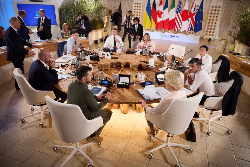 Перший день саміту G7 в Італії з участю Зеленського