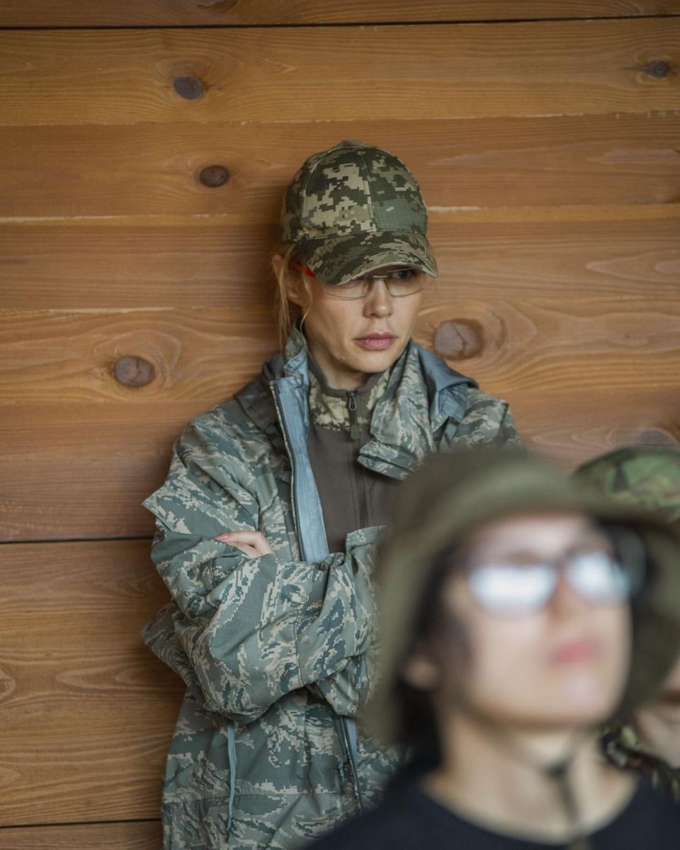 Тіна Кароль пройшла військову підготовку Тіна Кароль пройшла військову підготовку