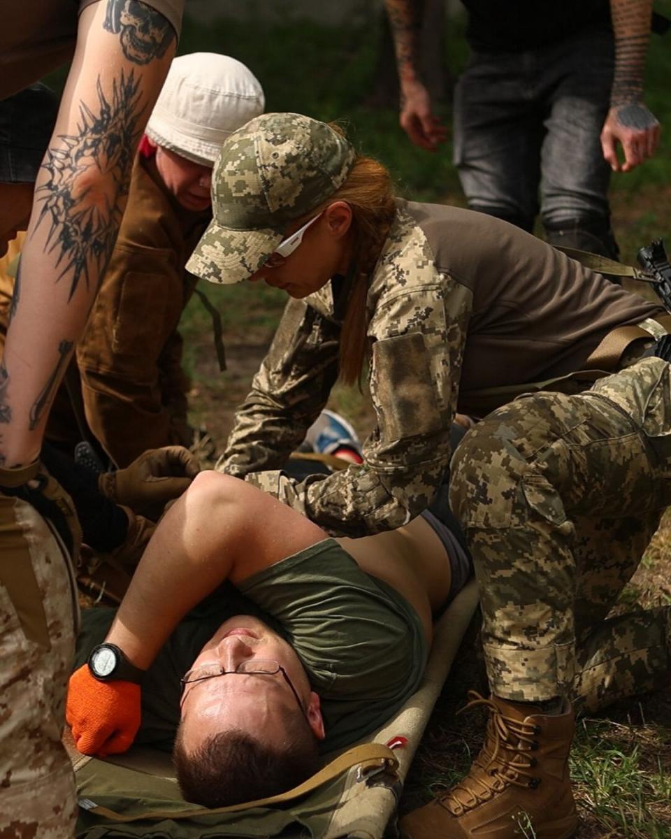 Тіна Кароль пройшла військову підготовку Тіна Кароль пройшла військову підготовку