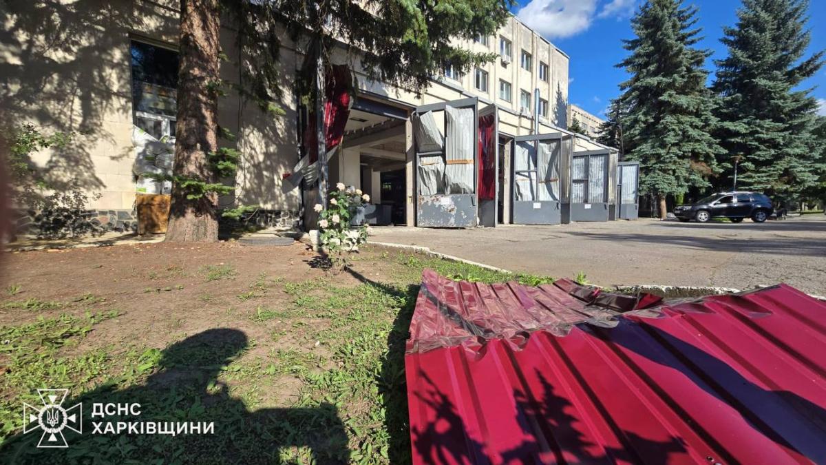 РФ вдарила ФАБом по Харкову 27 червня РФ вдарила ФАБом по Харкову 27 червня