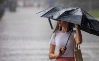 Будут грозы, град и температура +8: где в Украине резко ухудшится погода