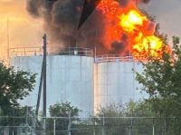 Потужні вибухи і величезне полум'я: у РФ безпілотники вдарили по НПЗ і нафтобазах