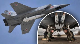 "РФ наладила огромное производство": Катков раскрыл мощности Украины и России