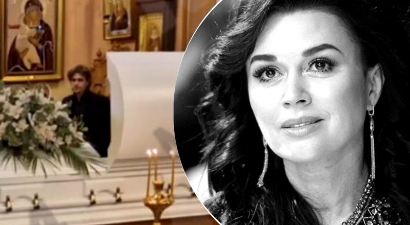 Белый открытый гроб, муж и дети: как прощались с Анастасией Заворотнюк