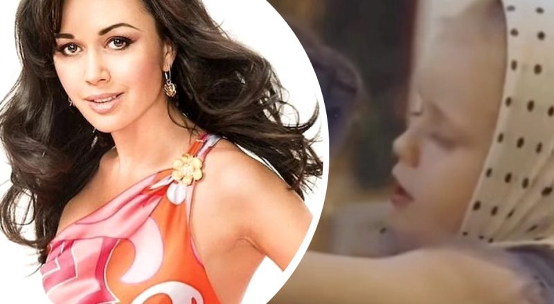 Муж Заворотнюк привез дочь на могилу матери: как она выглядит