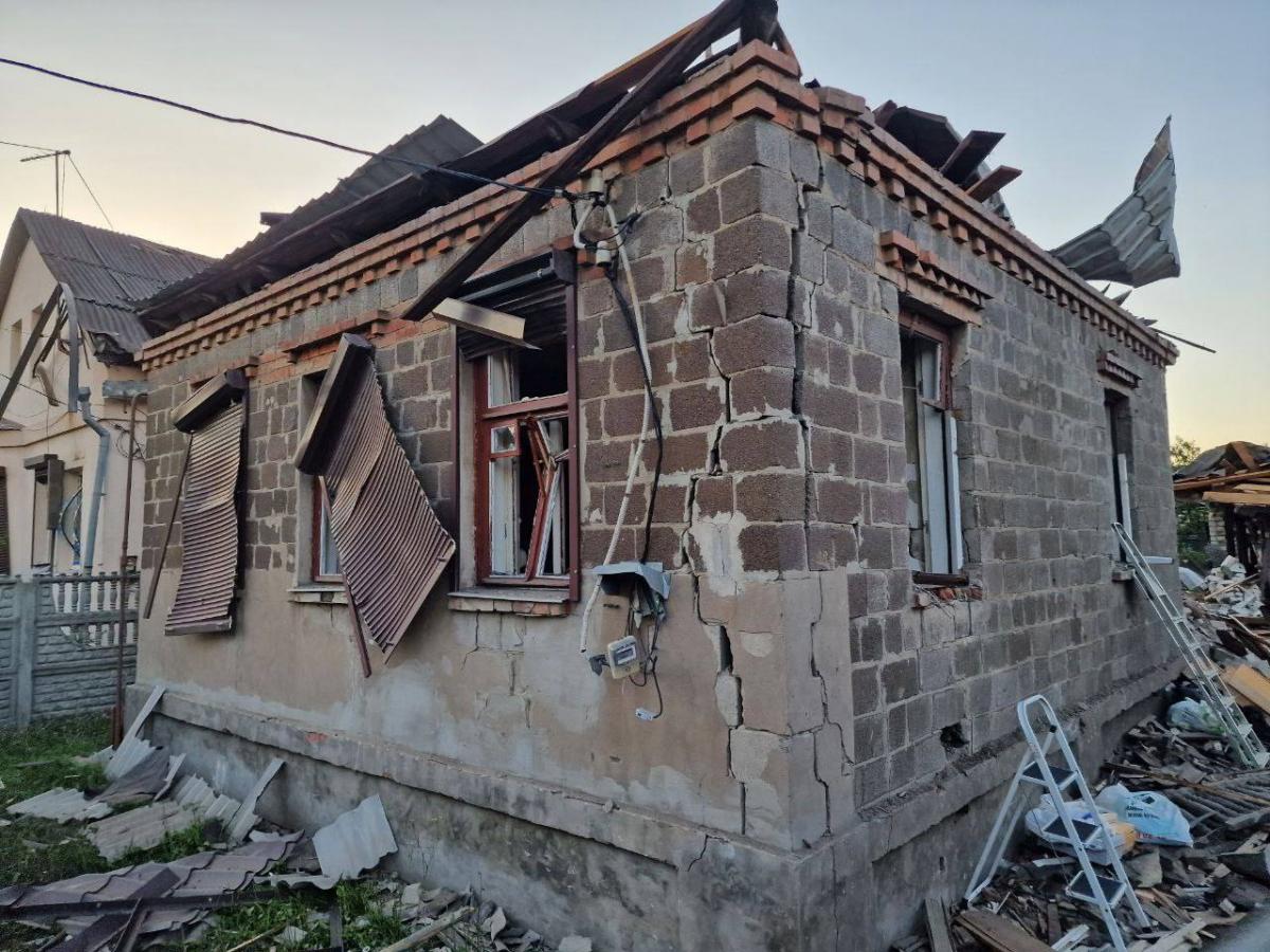 Удар по приватних будинках у Харкові 3 липня Удар по приватних будинках у Харкові 3 липня