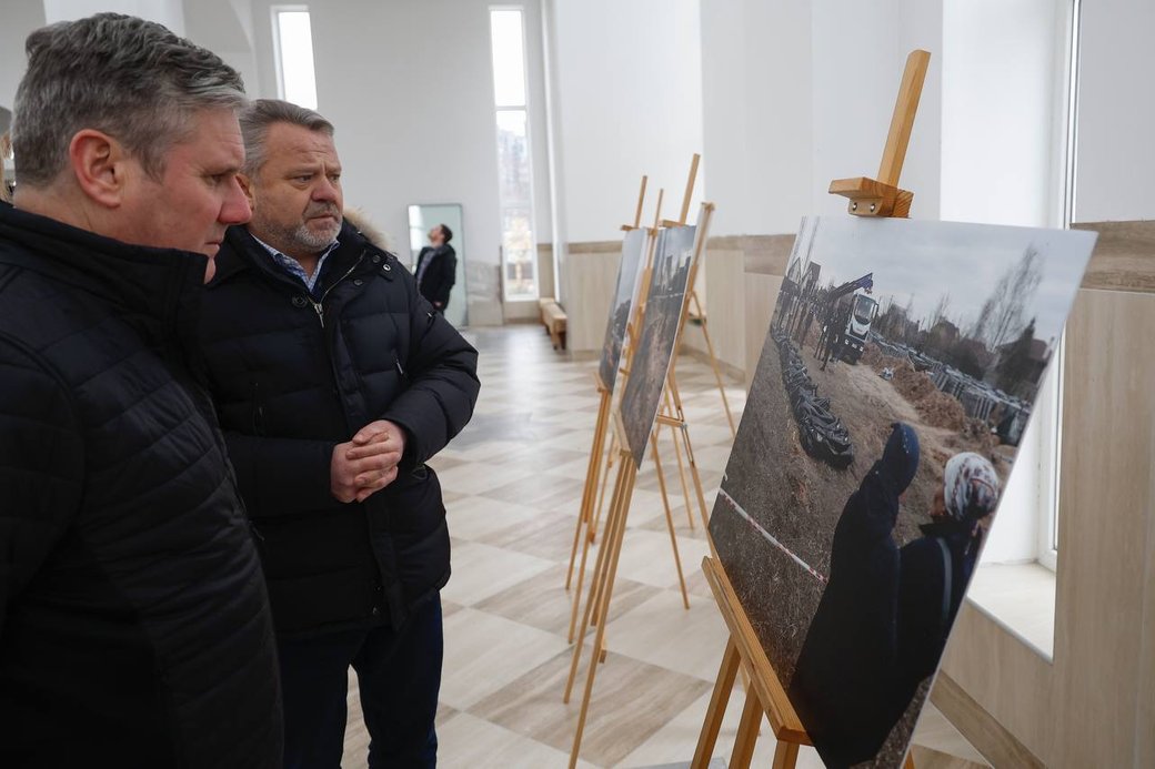 Кір Страмер відвідав Бучу та Ірпінь 