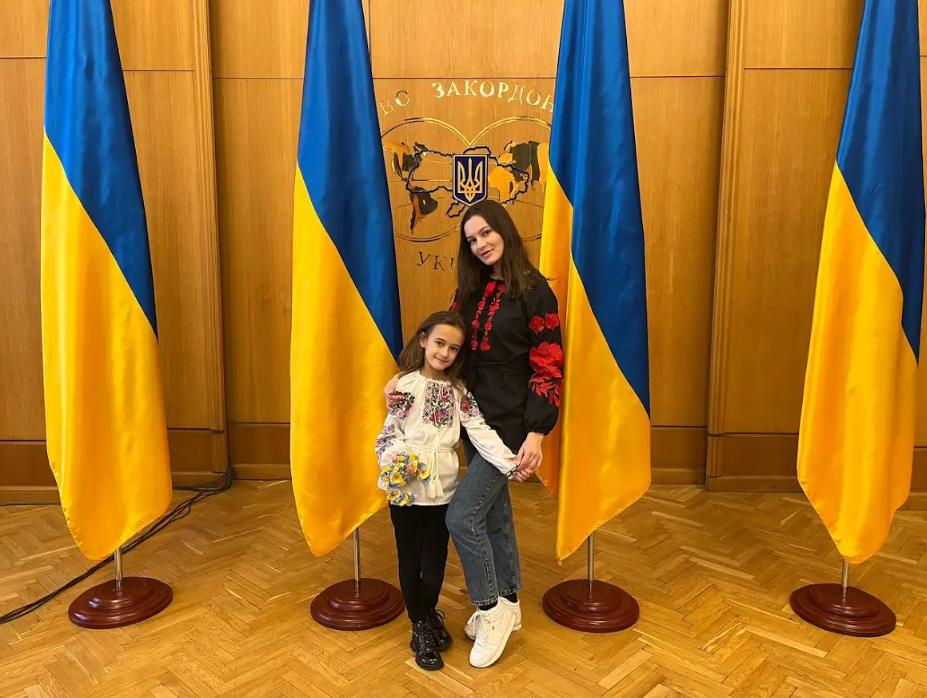 волонтерка волонтерка