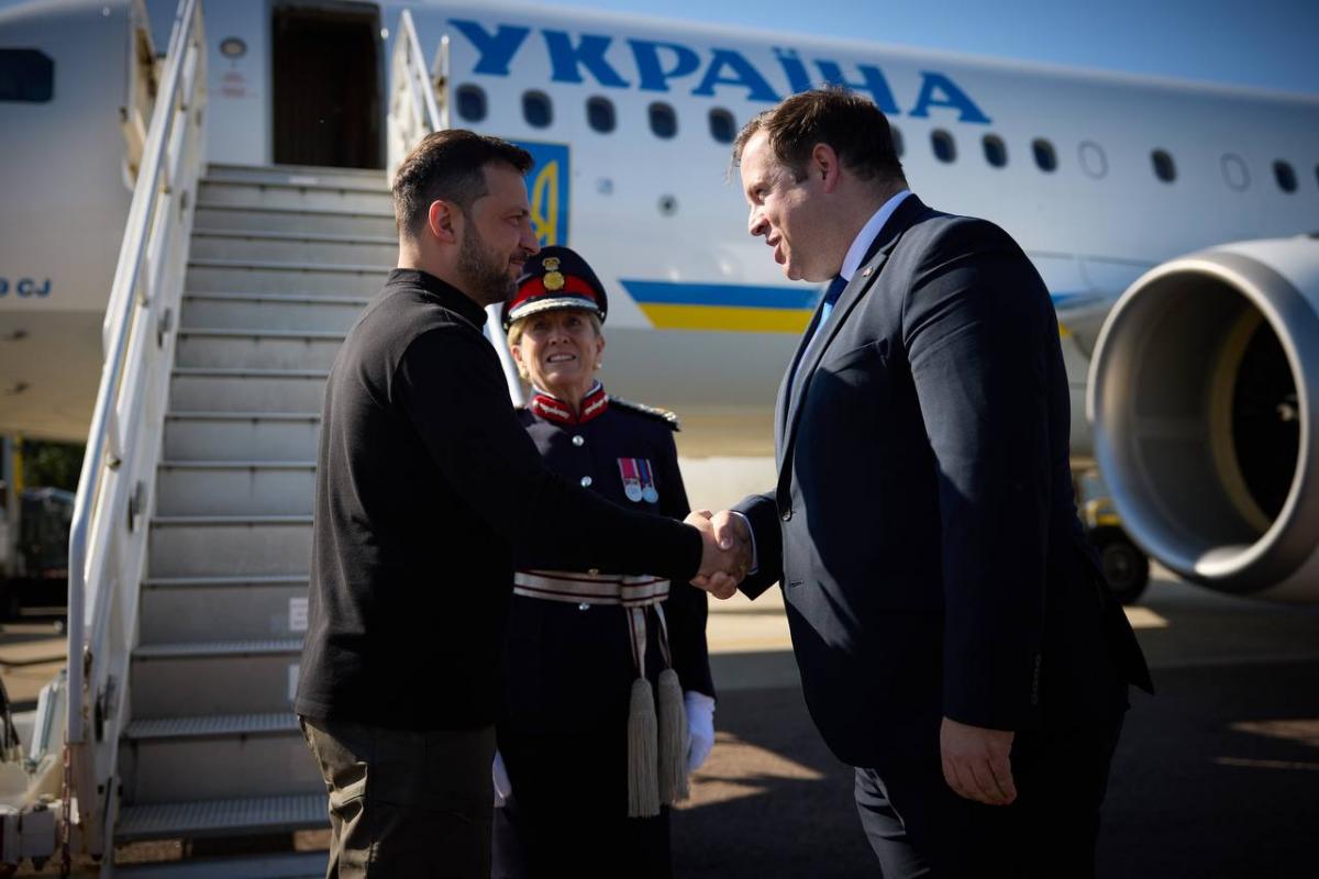 Зеленський відвідав Британію