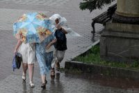В Украину идет похолодание: регионы будут "заливать" грозовые дожди с мощным ветром