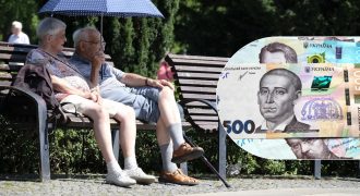 Украинцам выплатят до 3100 гривен ко Дню Независимости: кто получит деньги - ПФУ
