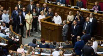Нардепы Порошенко прогуляли более половины голосований по вступлению Украины в ЕС, - "ЧЕСНО"