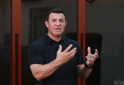 Считает себя 'человеком Президента' - несмотря на весь позор, Николай Тищенко продолжает примазываться к властной команде Считает себя 'человеком Президента' - несмотря на весь позор, Николай Тищенко продолжает примазываться к властной команде