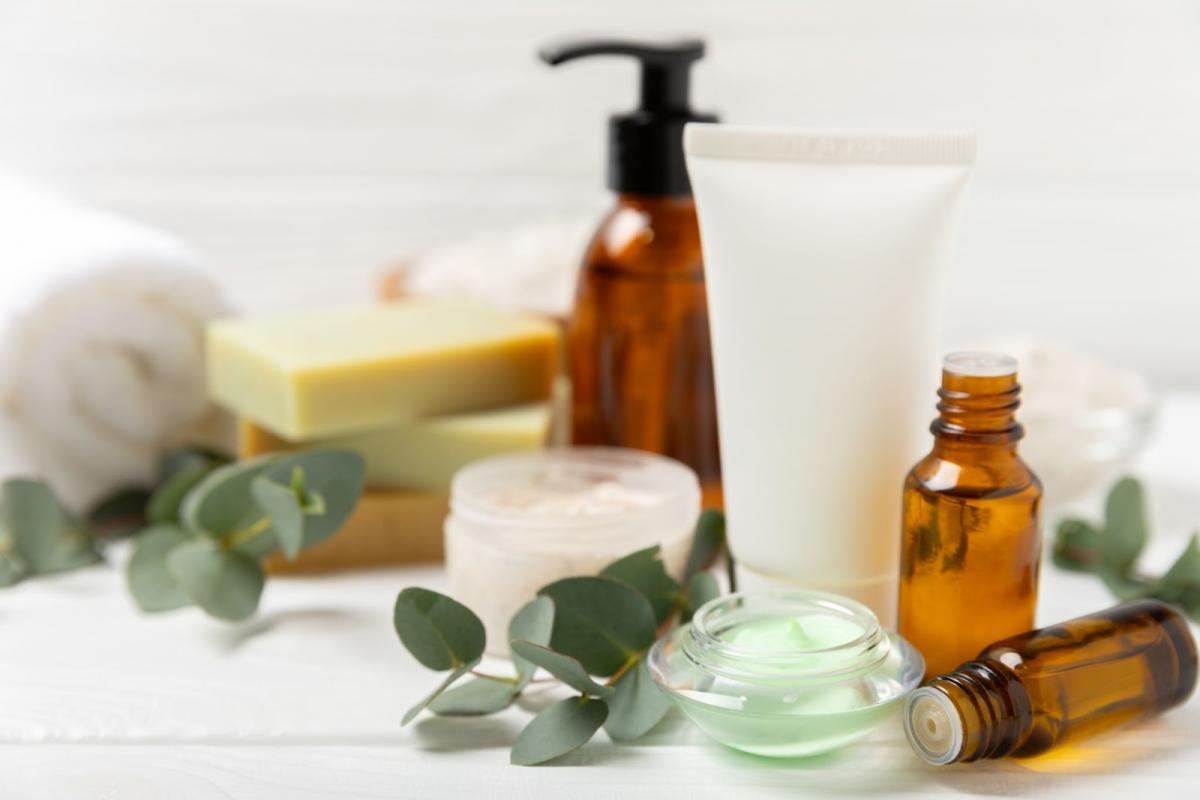 Как использовать средства для автозагара: подготовка, нанесение и смывание