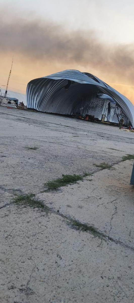 Удар ЗСУ по авіабазі РФ Маринівка 22 серпня - наслідки Удар ЗСУ по авіабазі РФ Маринівка 22 серпня - наслідки