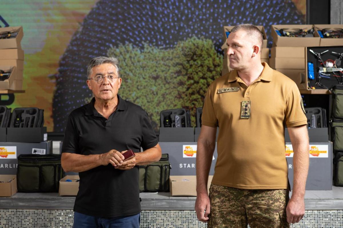 'Вінничани' передали на фронт техніки ще на 2 млн грн 'Вінничани' передали на фронт техніки ще на 2 млн грн