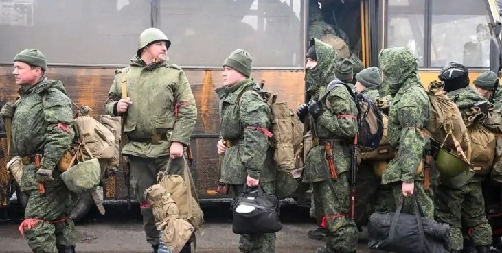 Куп'янськ Росії не по зубах, можливий великий наступ на півдні країни, але за однієї умови – Лакійчук Куп'янськ Росії не по зубах, можливий великий наступ на півдні країни, але за однієї умови – Лакійчук