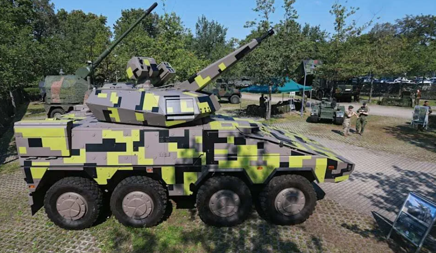 Командувачі НАТО таємно зустрілись у Дрездені: українці також були присутні Командувачі НАТО таємно зустрілись у Дрездені: українці також були присутні