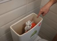 Что делать, если не набирается вода в бачок унитаза: легкий способ, как починить