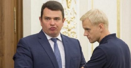 Антикоррупционер Шабунин фактически признался, что оформлял фиктивные "командировки" из армии в НАПК – СМИ