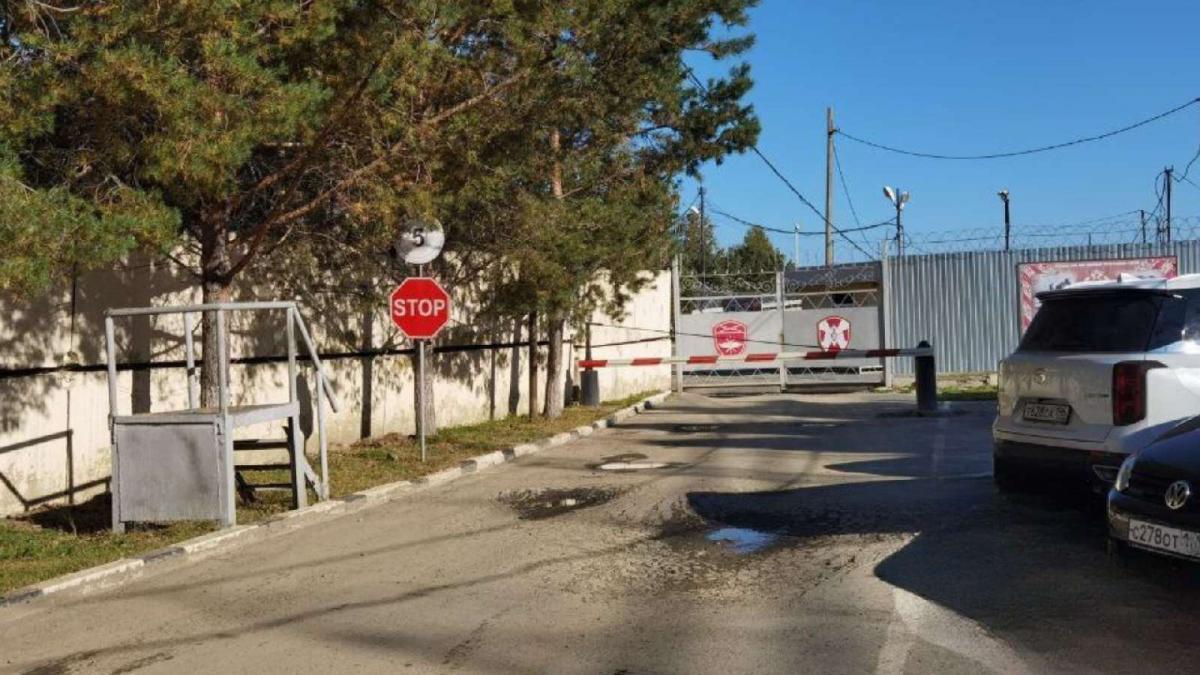 Вибух біля бази Росгвардії