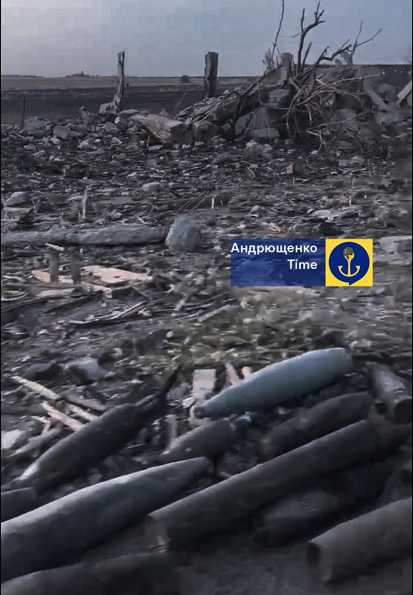 Українські військові знищили склад з боєприпасами окупантів біля Маріуполя