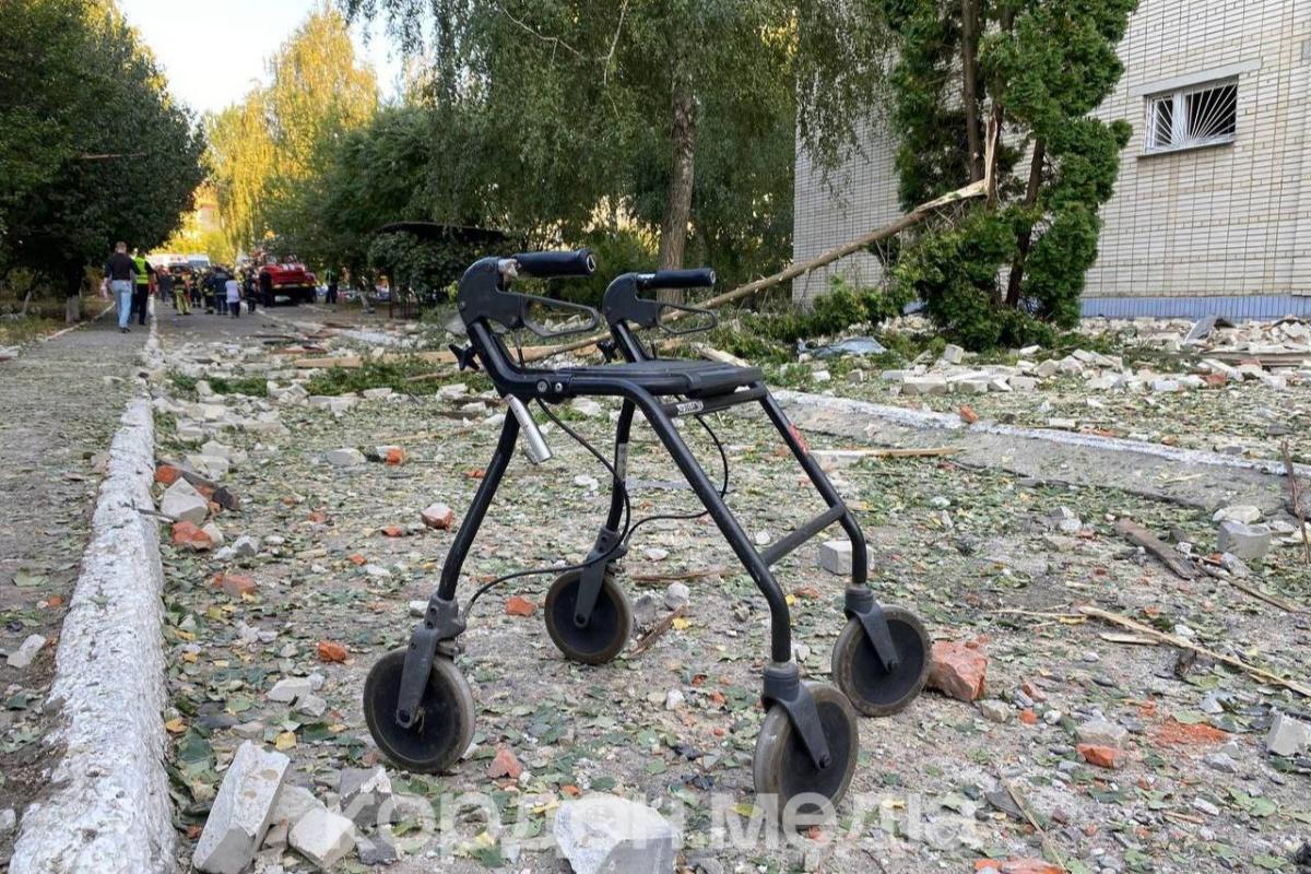 РФ вдарила по будинку пенсіонерів у Сумах