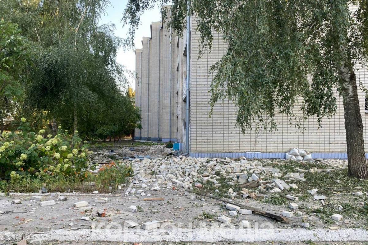 РФ вдарила по будинку пенсіонерів у Сумах