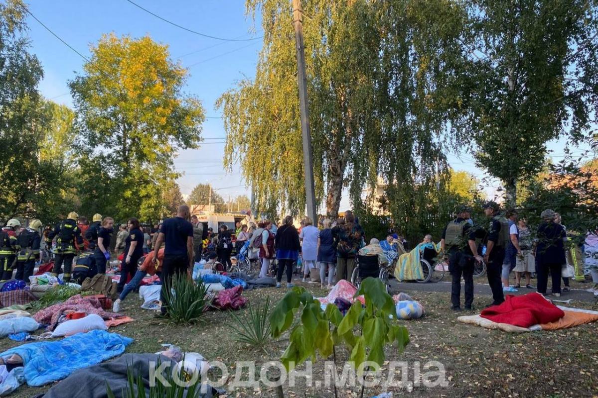 РФ вдарила по будинку пенсіонерів у Сумах