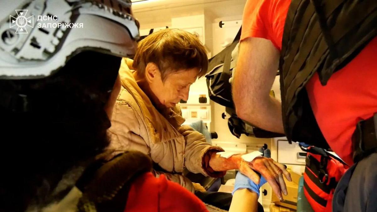 РФ вдарила по Запоріжжю ввечері 22 вересня РФ вдарила по Запоріжжю ввечері 22 вересня