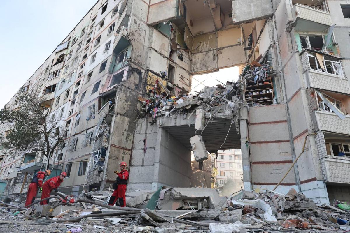 Удар по багатоповерхівці в Харкові 24 вересня Удар по багатоповерхівці в Харкові 24 вересня