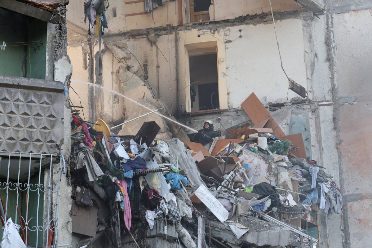 Удар по багатоповерхівці в Харкові 24 вересня Удар по багатоповерхівці в Харкові 24 вересня