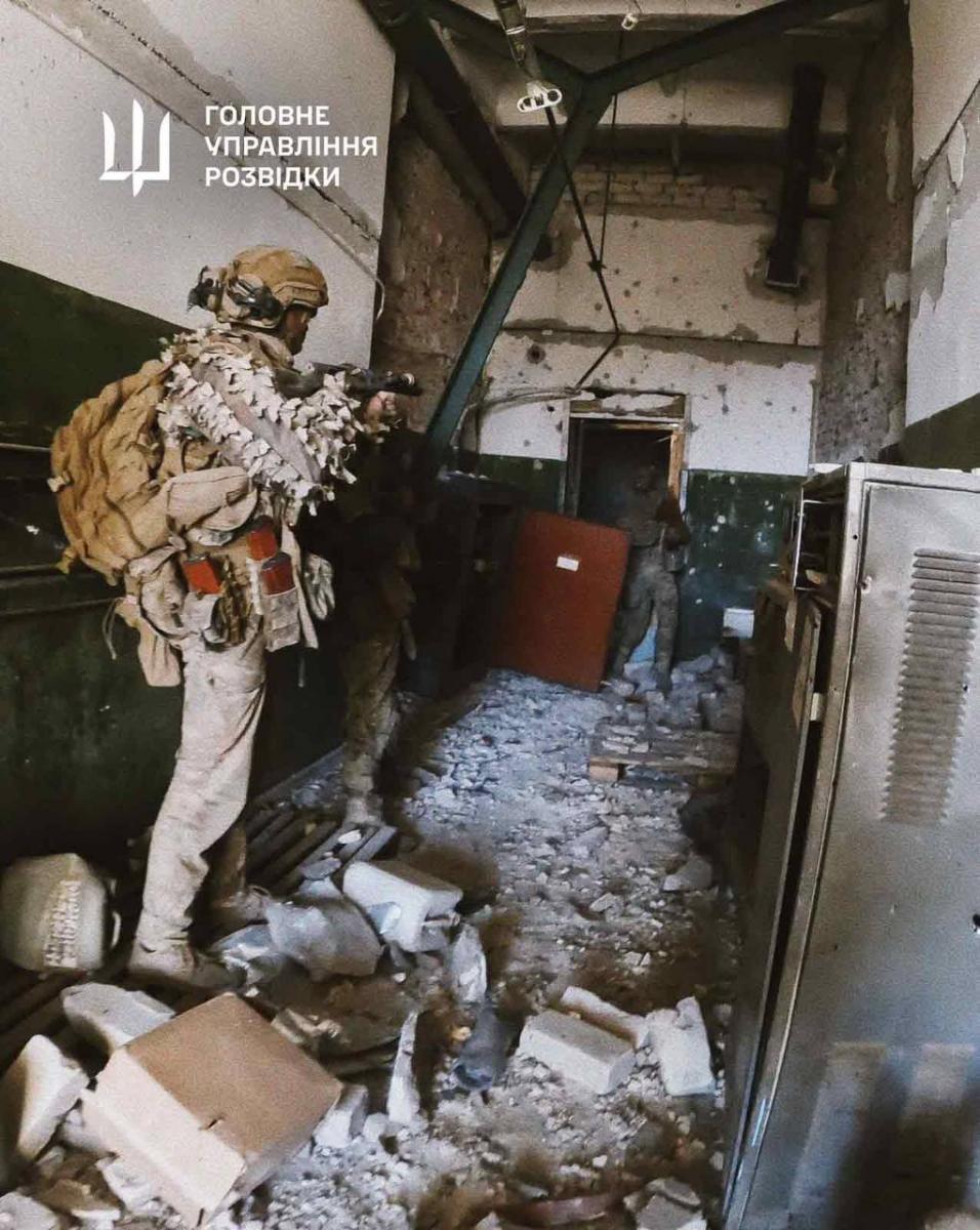 Звільнення Вовчанського агрегатного заводу