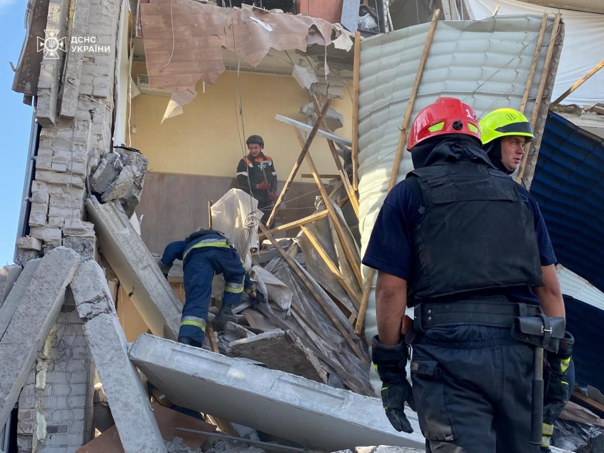 Удар РФ по Кривому Рогу Удар РФ по Кривому Рогу