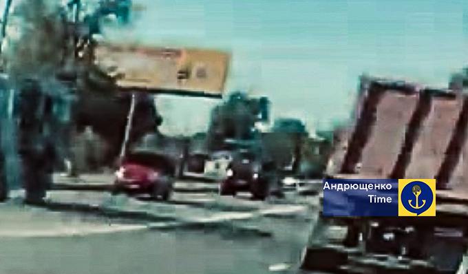 РФ перекидає війська та техніку до Вугледара РФ перекидає війська та техніку до Вугледара