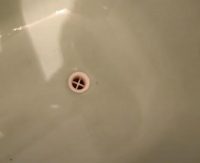 Как очистить ванну от застарелого налета: простой способ, о котором забывают