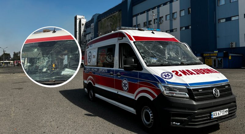 У медиков тяжелые ранения и потеря крови: РФ ударила по врачам скорой в Харькове