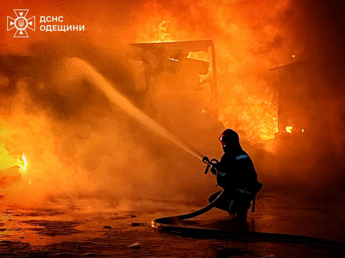 Наслідки російської атаки по Ізмаїльському району Одещини Наслідки російської атаки по Ізмаїльському району Одещини