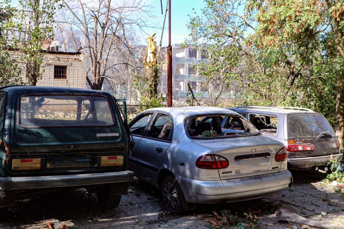 Наслідки удару РФ по центру Херсона