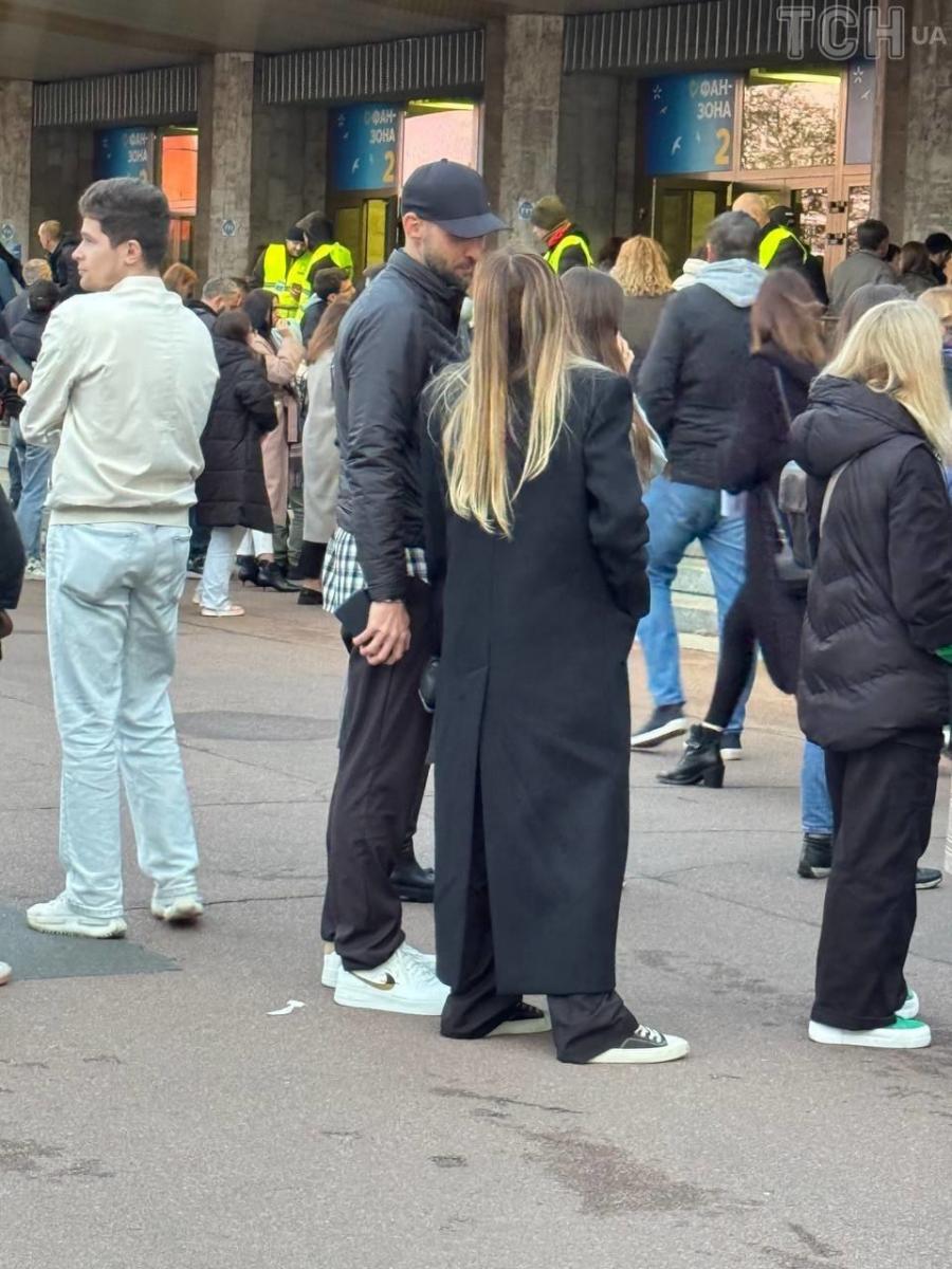 Віра Брежнєва з хлопцем Віра Брежнєва з хлопцем