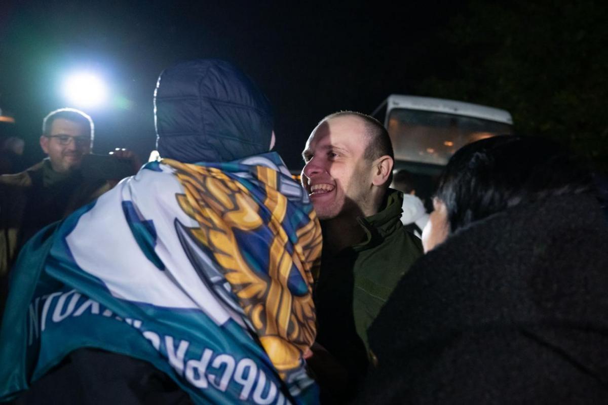 Україна повернула 95 захисників із російського полону