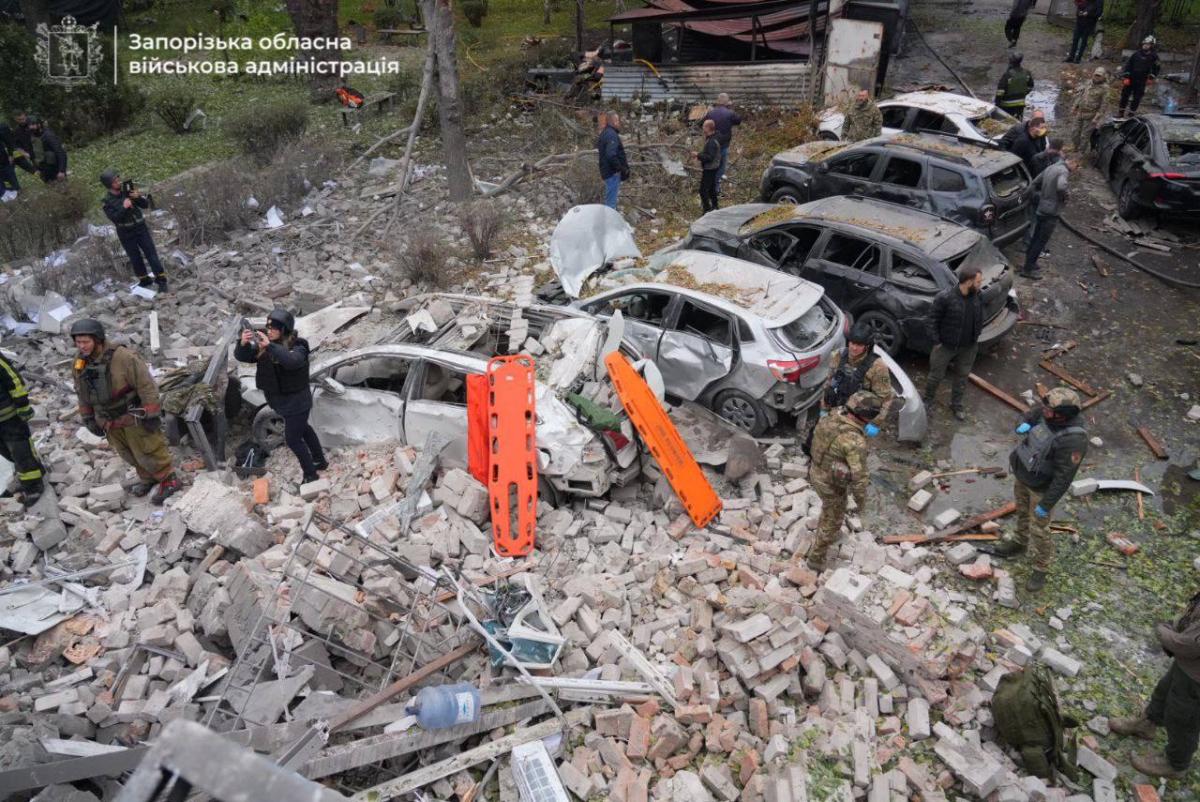 Удар РФ по Запоріжжю Удар РФ по Запоріжжю