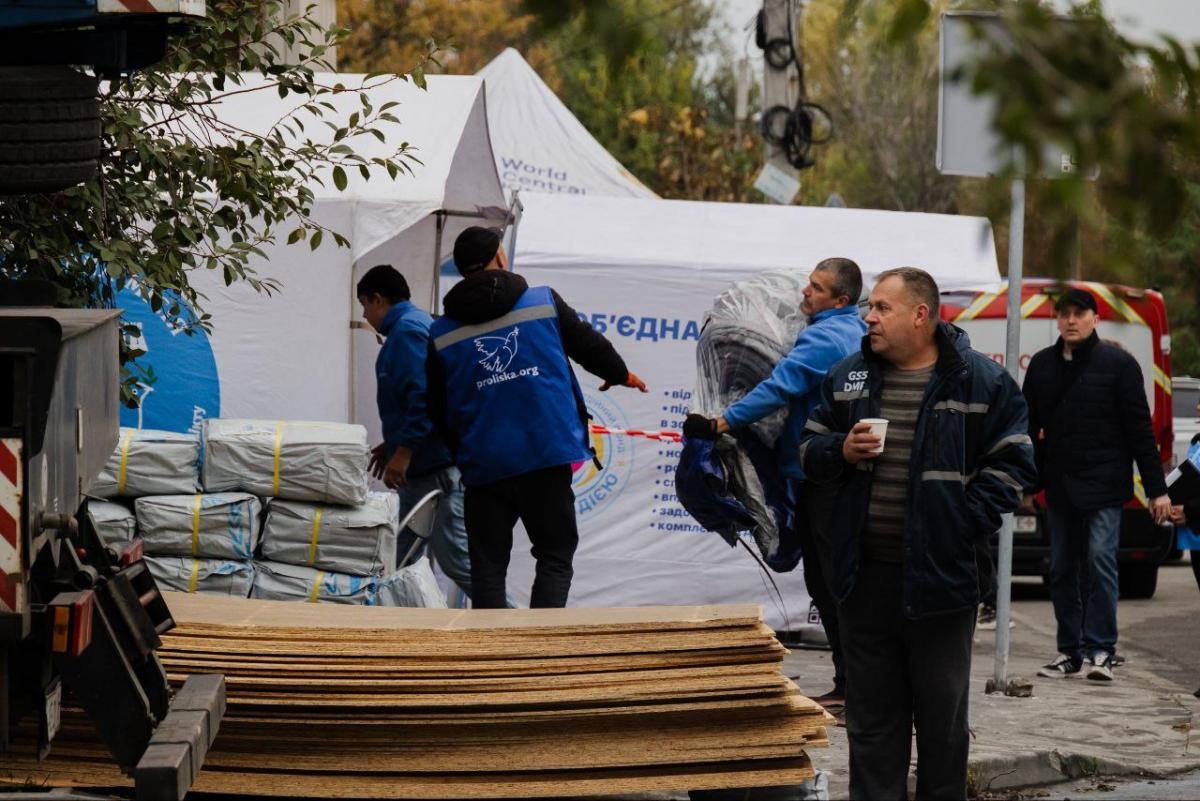 Наслідки удару РФ по Дніпру 26 жовтня Наслідки удару РФ по Дніпру 26 жовтня