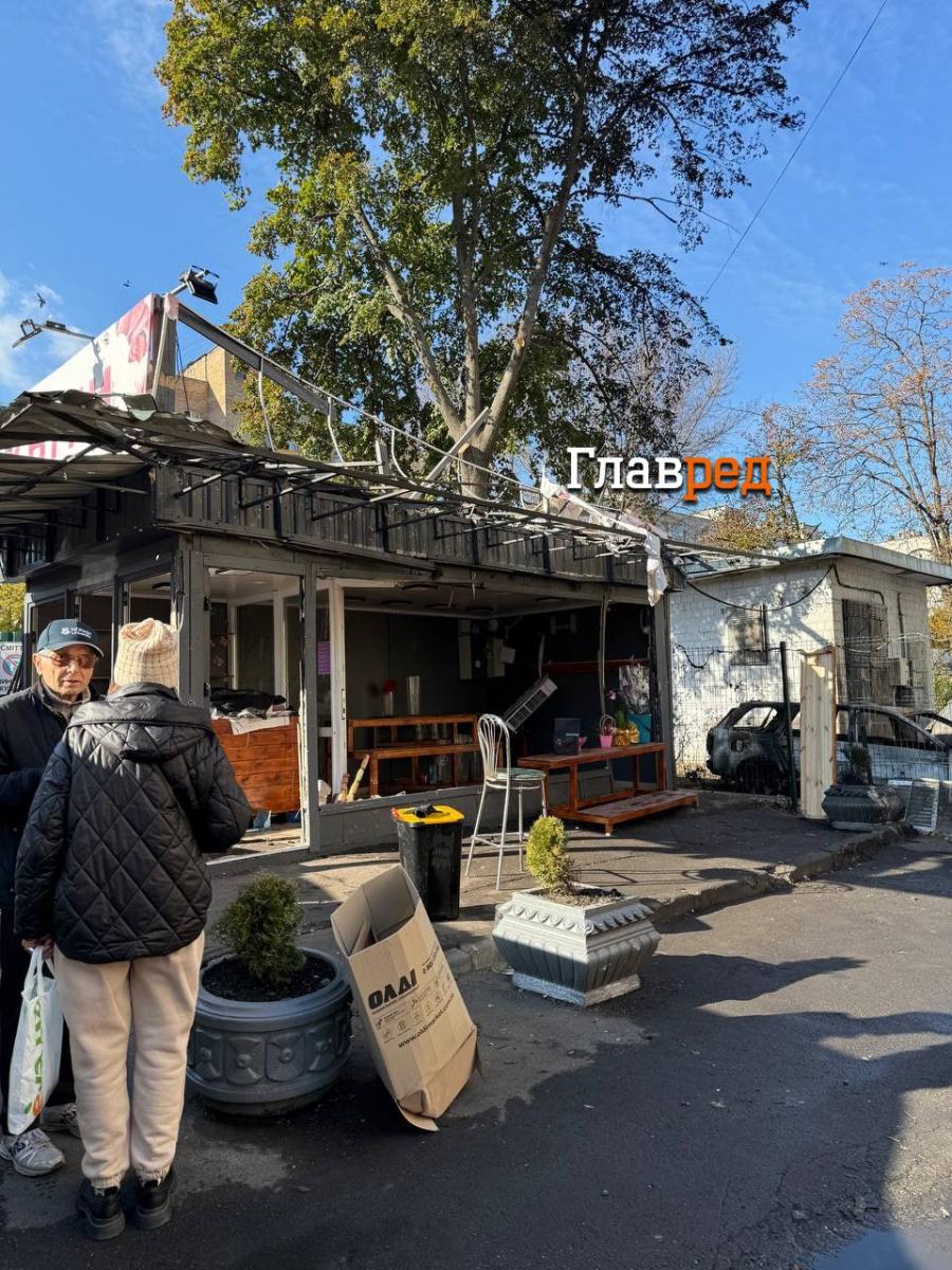 Наслідки падіння уламків БПЛА у Києві